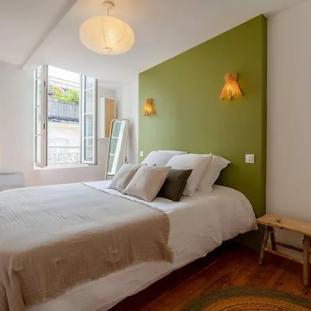 Apartamento ღ Mezzanine • T4 Spacieux, Lumineux Et Cosy *